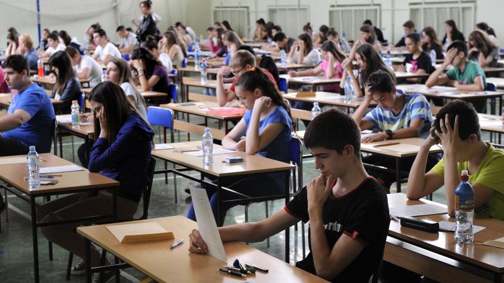 الاختبارات التجريبية (الدورية)