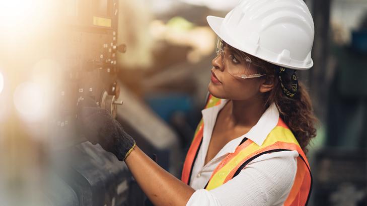 إنشاء ثقافة امتثال توفِّر الأمان والاحترام في مكان العمل