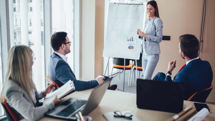 استخدام رواية القصص في تدريب الشركات