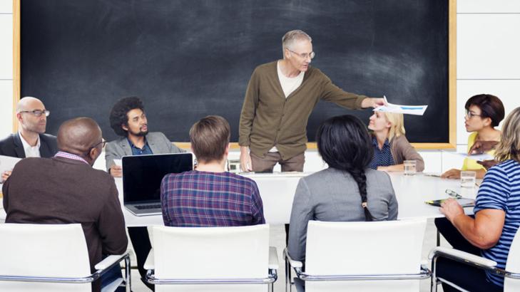 نماذج الإدارة المدرسية ونظرياتها وأنماطها