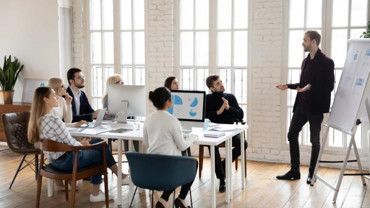 نموذج تدريب المدربين: ما هو، وما هي فوائده، وما هي خطوات إنشائه؟