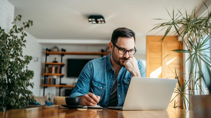 أزمة المهارات الرقمية ودور مهنة التعليم والتطوير