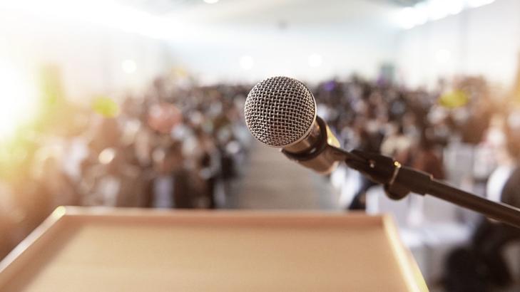 استراتيجيات التكلم الإقناعي: ركّز على أهدافك