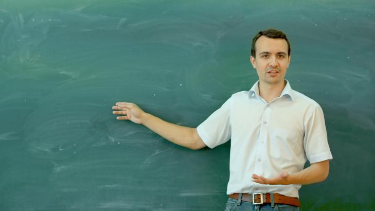 حول مخيلة الحكاية (العملية التعليمة من التلقين إلى تفعيل الحوار)