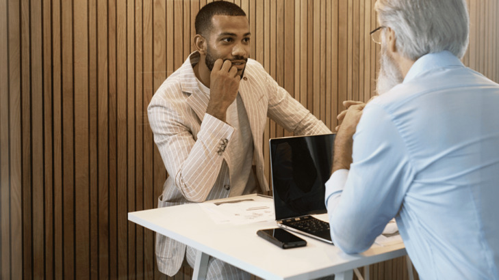 أفضل نماذج وسيناريوهات لمحادثات الكوتشينغ الفعالة