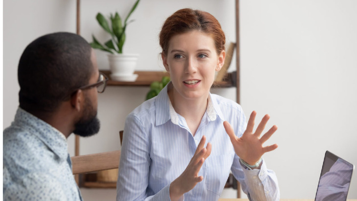 5 نصائح لتحسين مهارات الإصغاء في الكوتشينغ